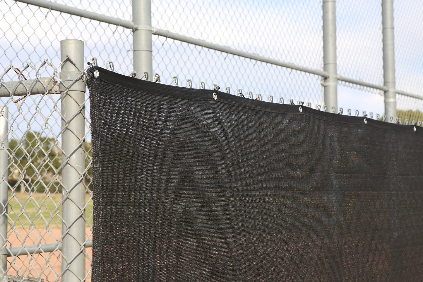 HEAVY DUTY 6' x 12' Screen for Temporary Panels